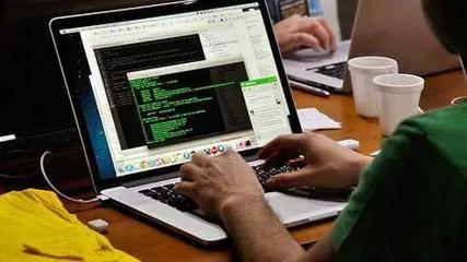 IT 行業(yè)魅力何在 計算機軟件技術(shù)開發(fā)為何引人入勝